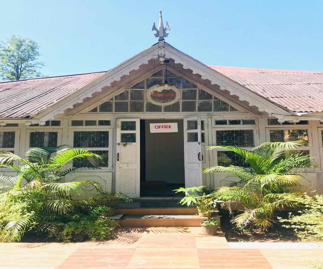 Citadel Resort Panchgani Exterior foto